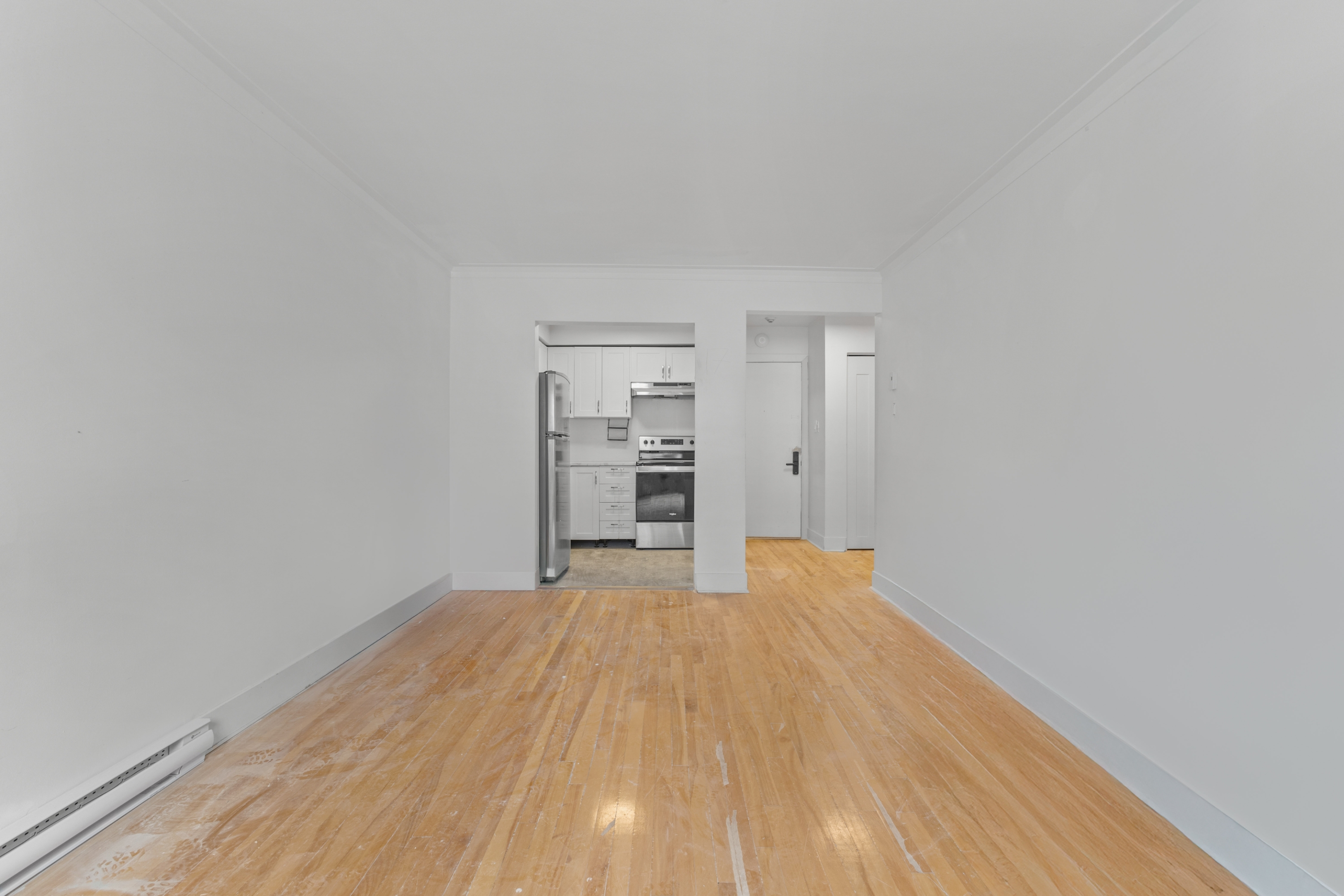4855 Bourret - 205