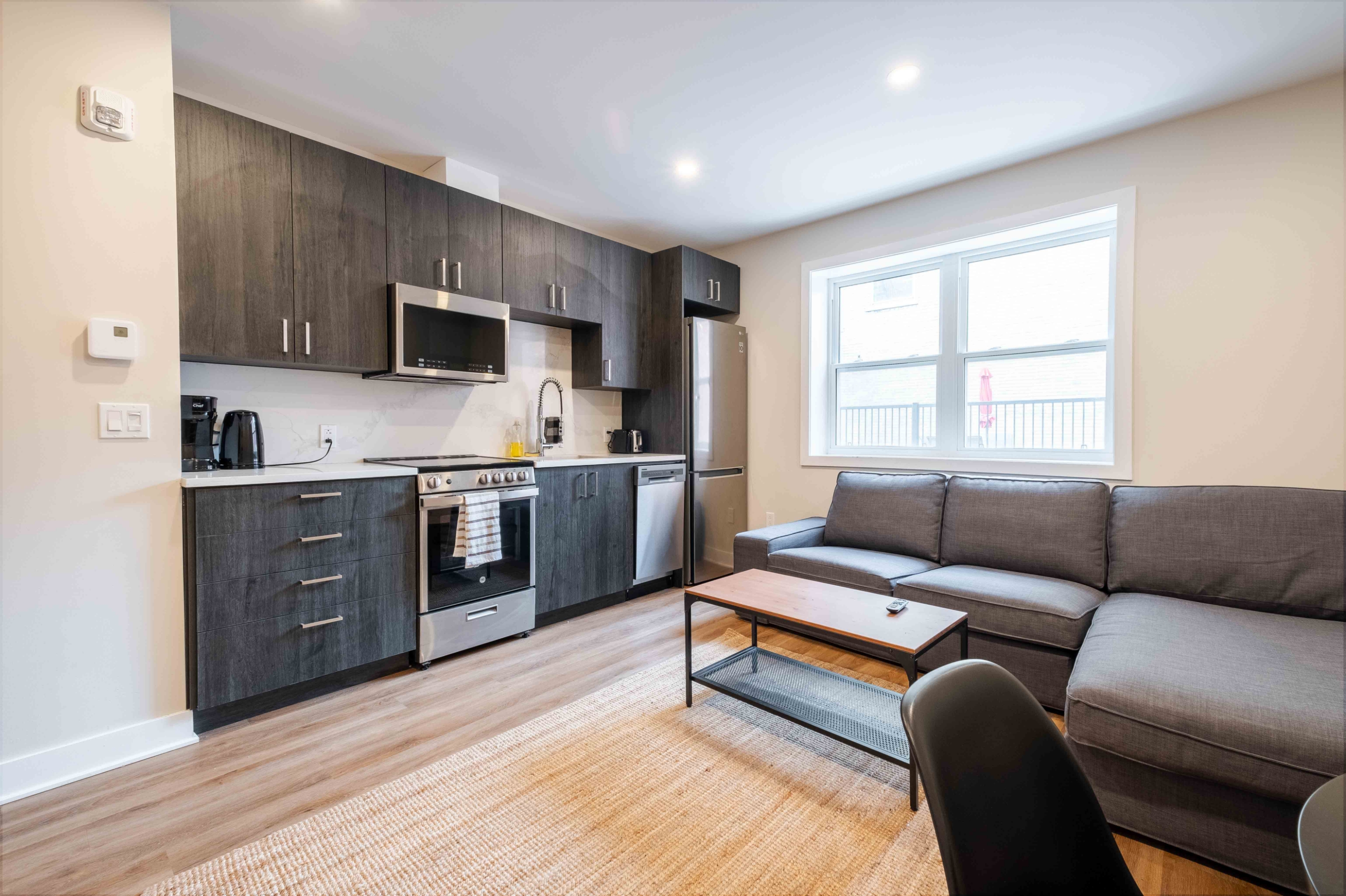 1849 Avenue Lincoln - 3B