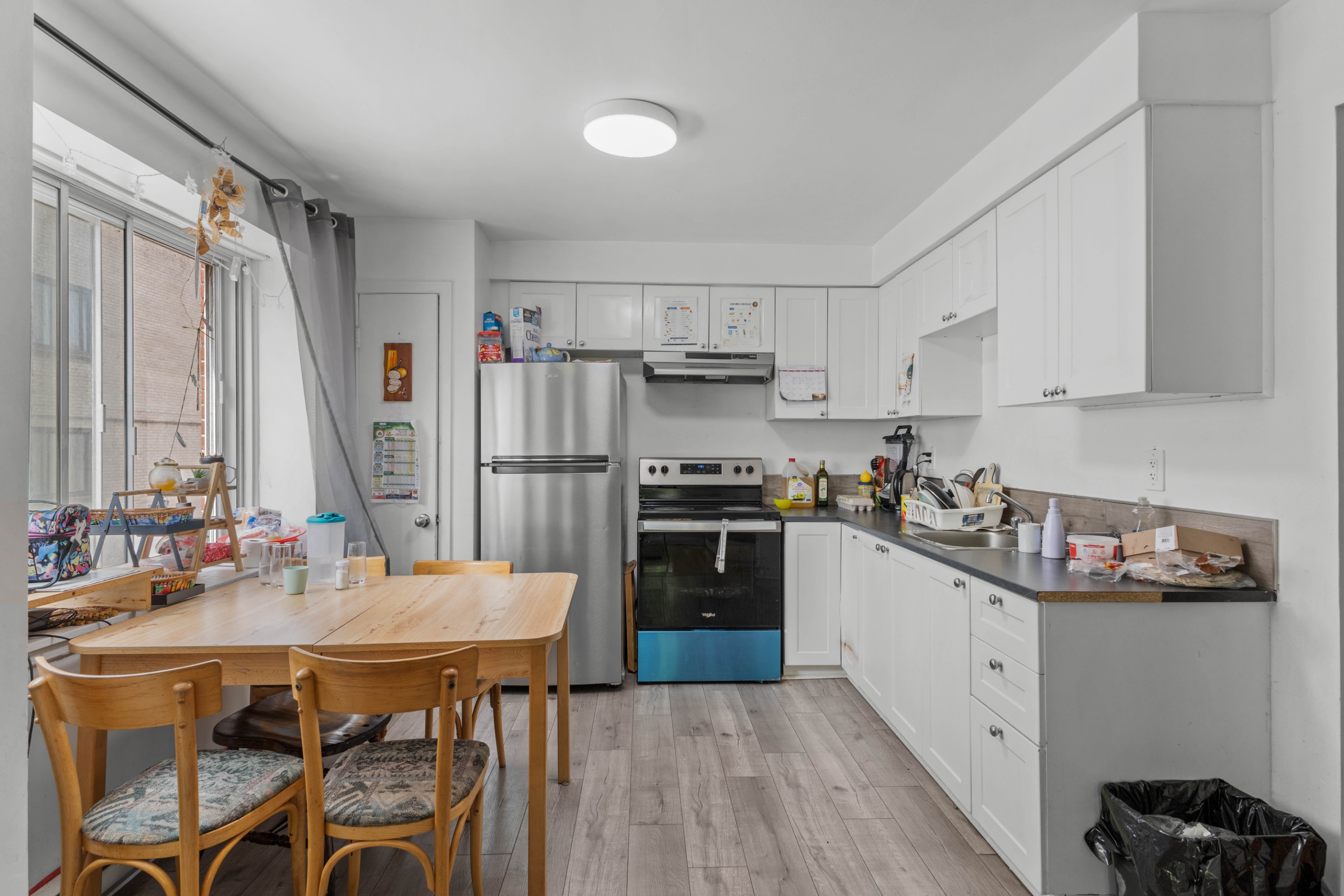 4865 Bourret - 101