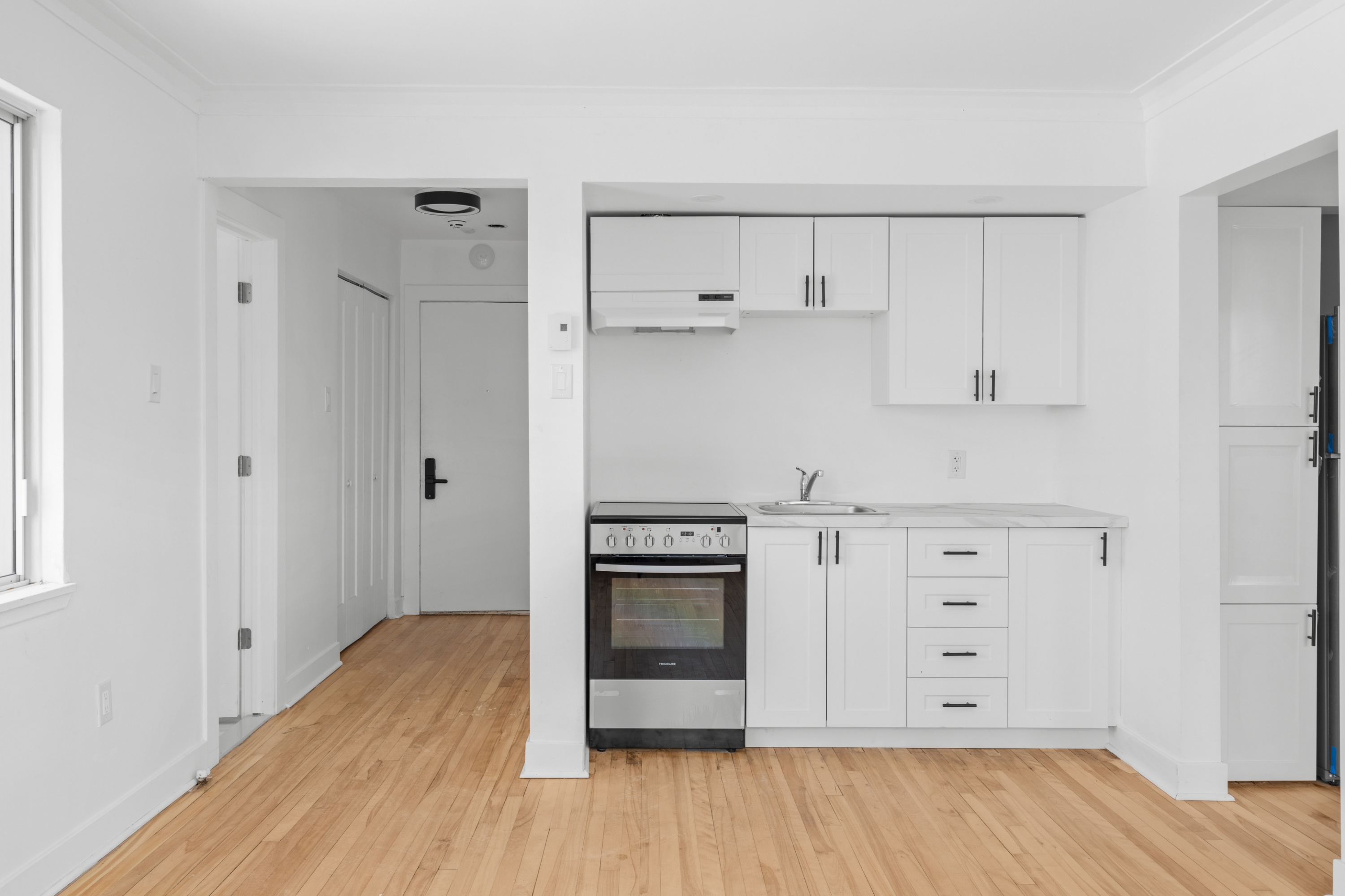 4865 Bourret - 502